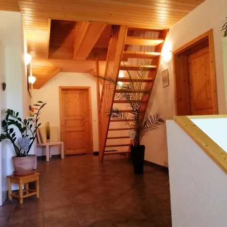 Wunderschone Ferienwohnung Mit Blick Auf Karawanken Zgornje Gorje